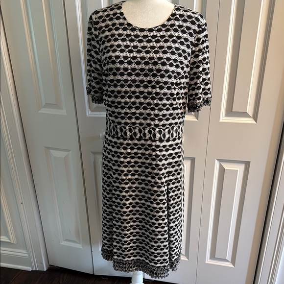 Tory Burch Black and White Geometric Midi Dress - Picture 1 of 4